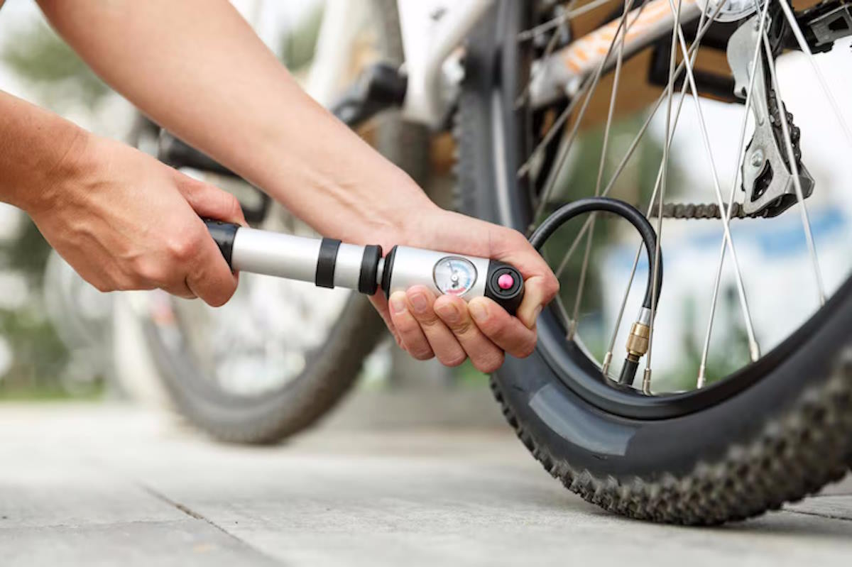 Tout savoir sur la pression des pneus de vélo : conseils